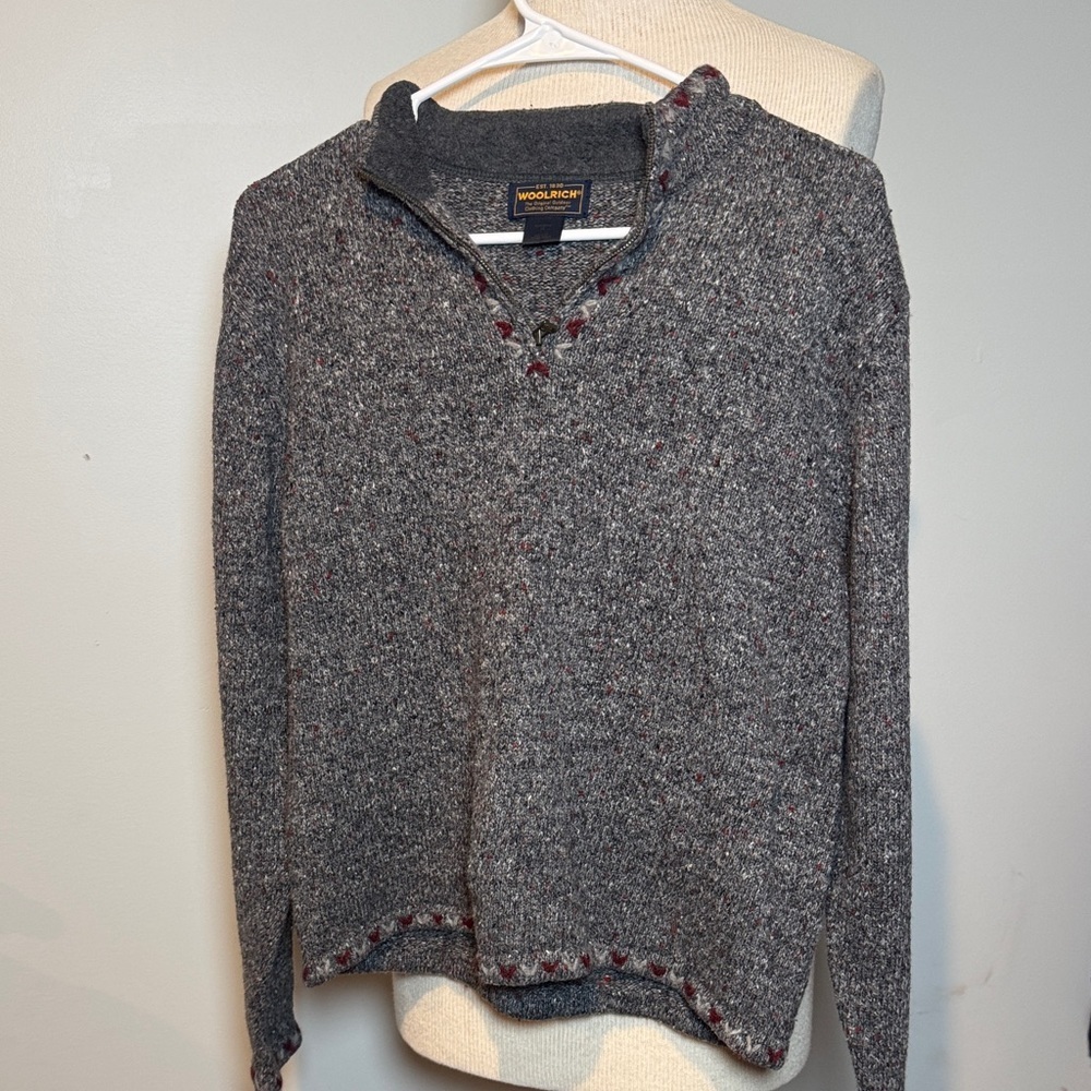 Vintage Woolrich Gray quarter zip Sweater with Red Accents